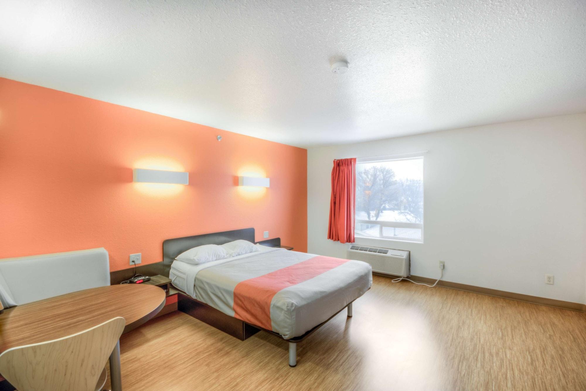 Motel 6-Regina, Sk المظهر الخارجي الصورة