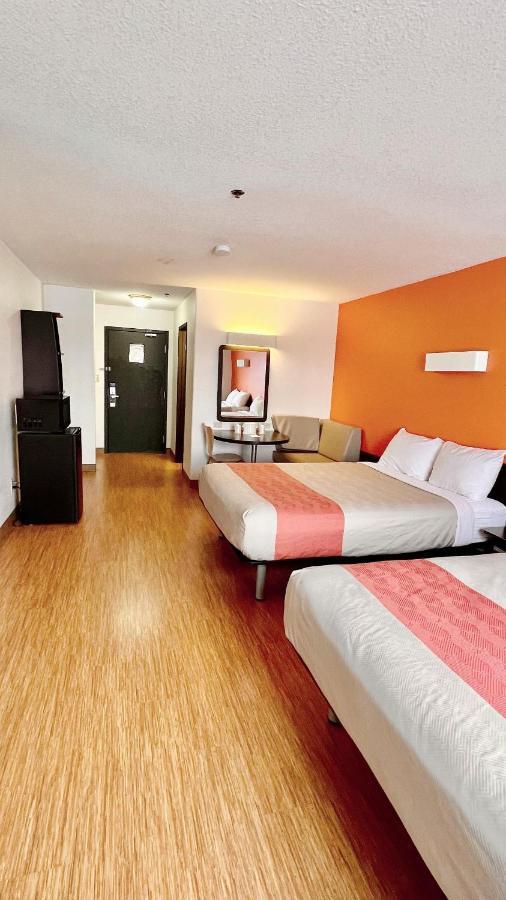 Motel 6-Regina, Sk المظهر الخارجي الصورة