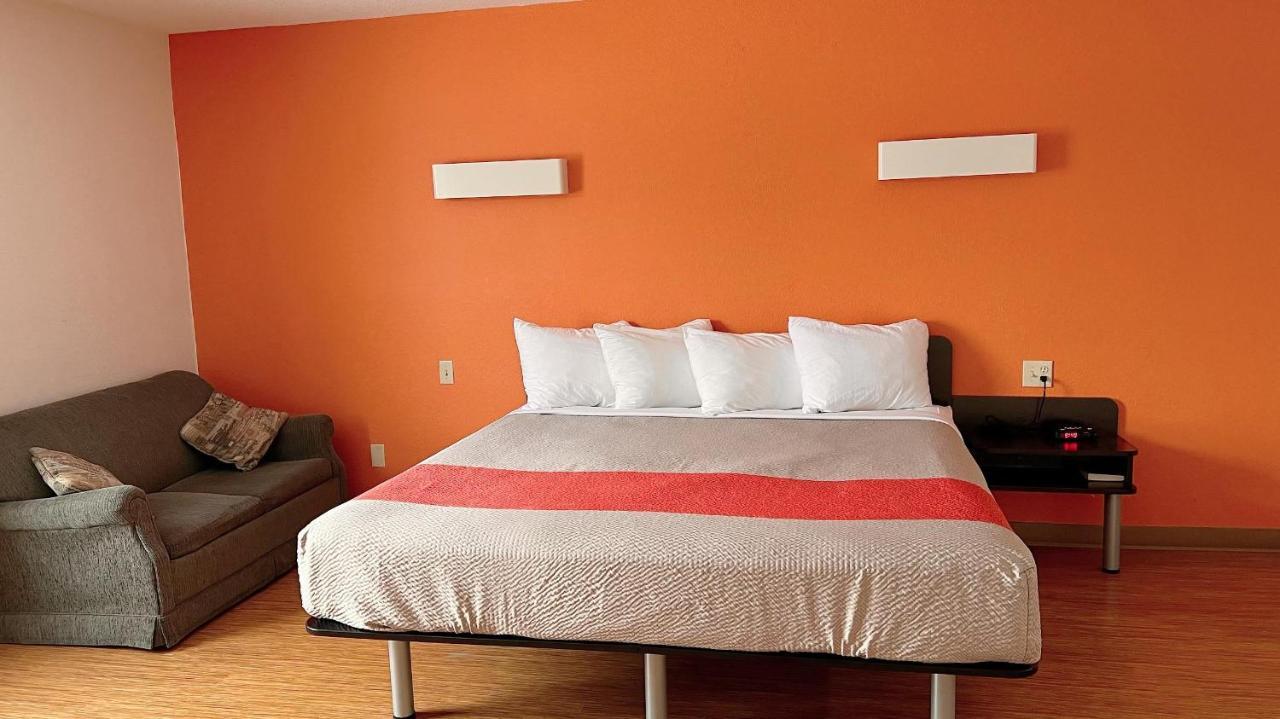 Motel 6-Regina, Sk المظهر الخارجي الصورة