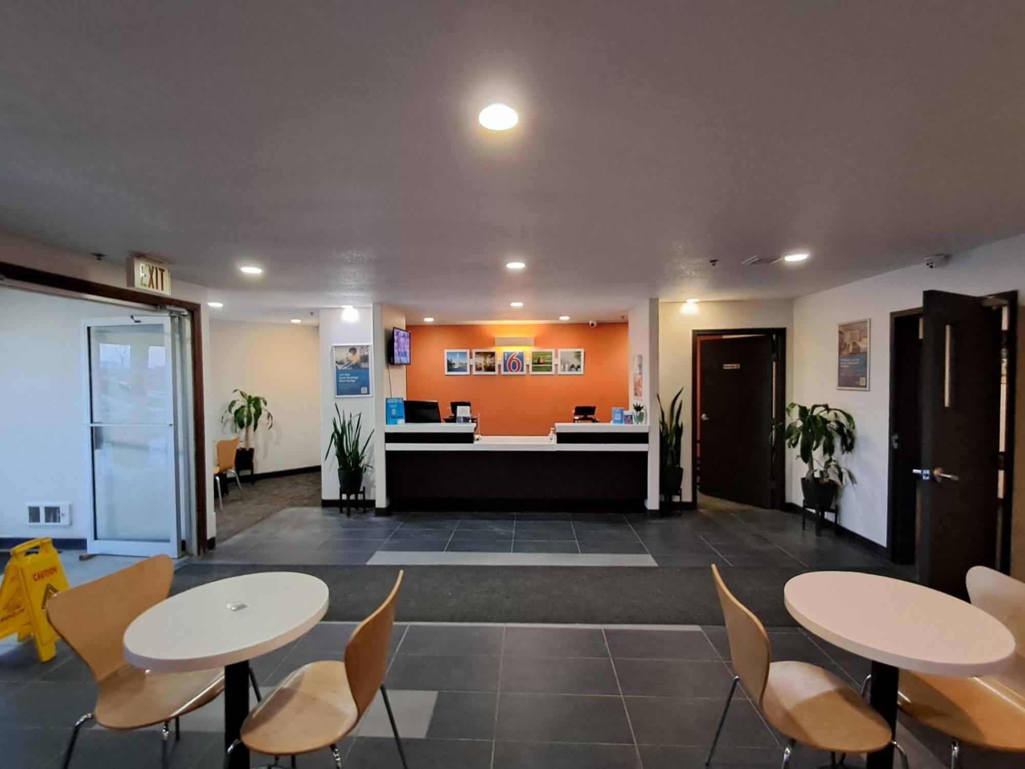 Motel 6-Regina, Sk المظهر الخارجي الصورة